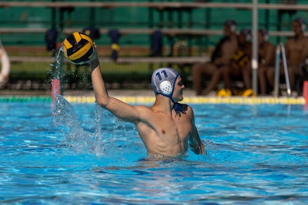 1_Calcit Water Polo_naslovna